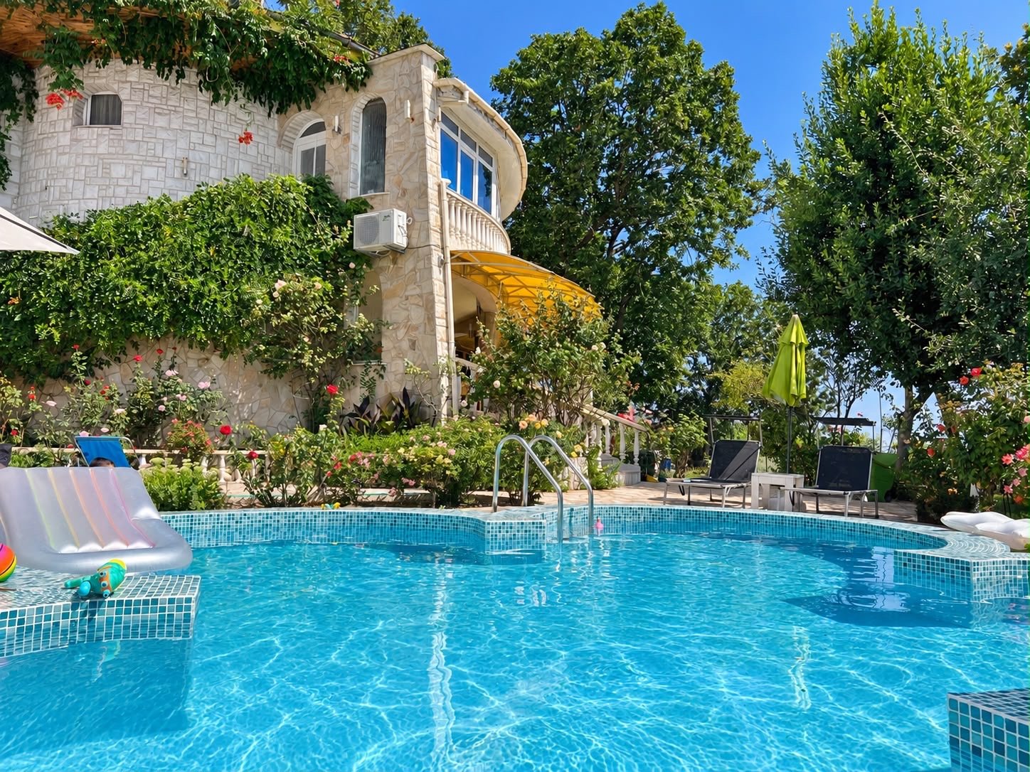 Villa mit Pool